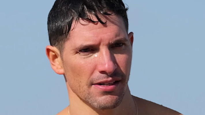 כשהגלים מתחזקים