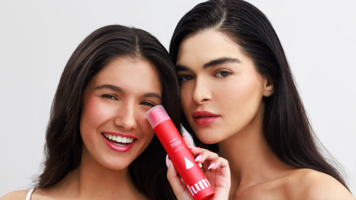 שוקלים לעשות הלבנה לשיניים? נוסחה פורצת דרך בעולם הלבנת השיניים הביתית מהמותג lumi נחתה בישראל