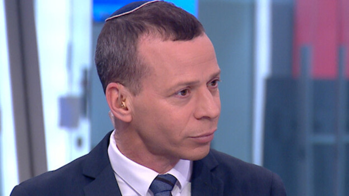 הכוכב האמיתי של הערב: עמית סגל