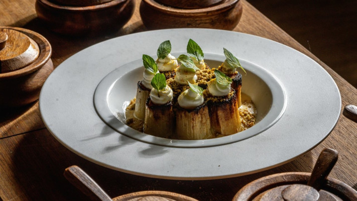 כרישה נמסה בחמאה חומה במסעדת ג'יארדינו