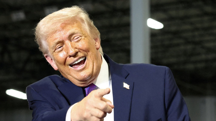 לא מתכוון לעצור. דונלד טראמפ במהלך העצרת בקנטאקי