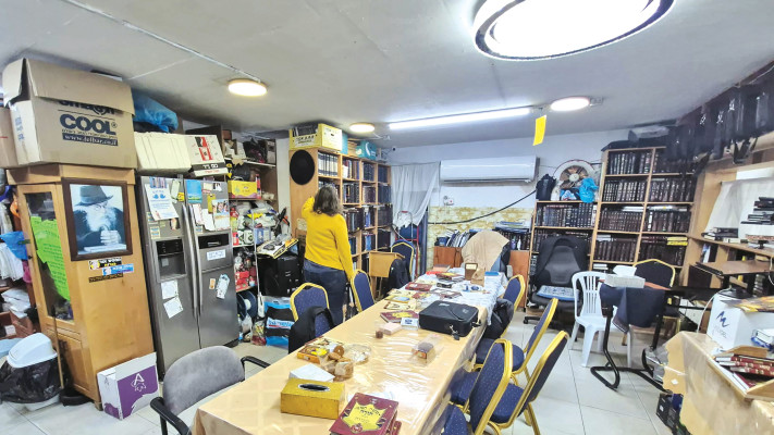 בית כנסת שהוא מקלט ציבורי