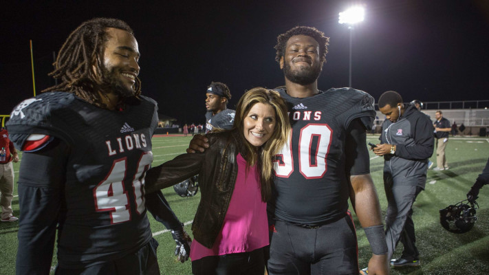 האימא של השחקנים באיסט מיסיסיפי. בריטני וגנר