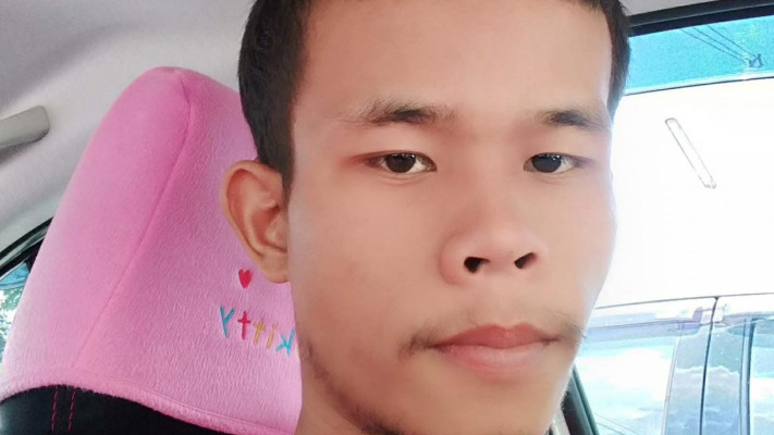 צ'אוואט ואלניל בן 34, שנהרג מפגיעת טיל אמש במושב עדנים.