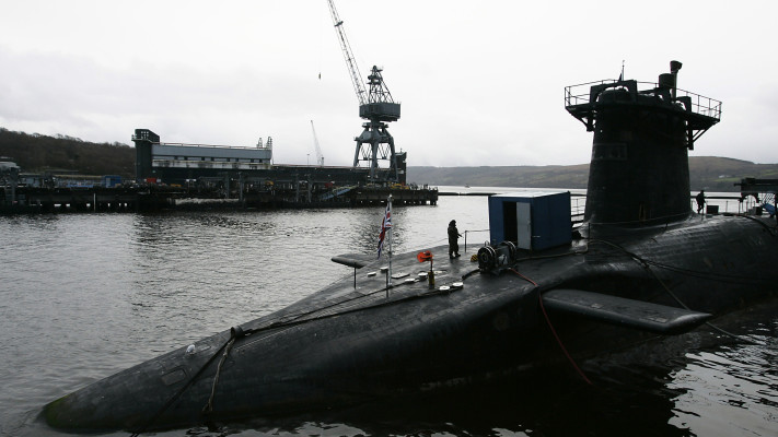 צוללת HMS Vanguard בבסיס הצי המלכותי קלייד