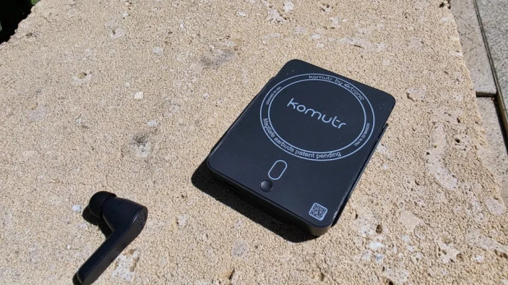 אוזניות komutr