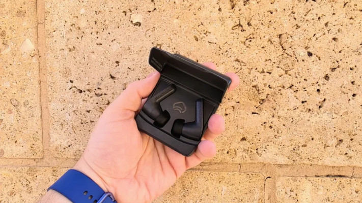 אוזניות komutr