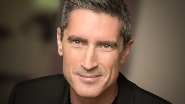 מוטי פאר, יו''ר ומנכ''ל משותף בריבלונד PR ולשעבר מנהל קרן גידור ובכיר בשוק ההון.