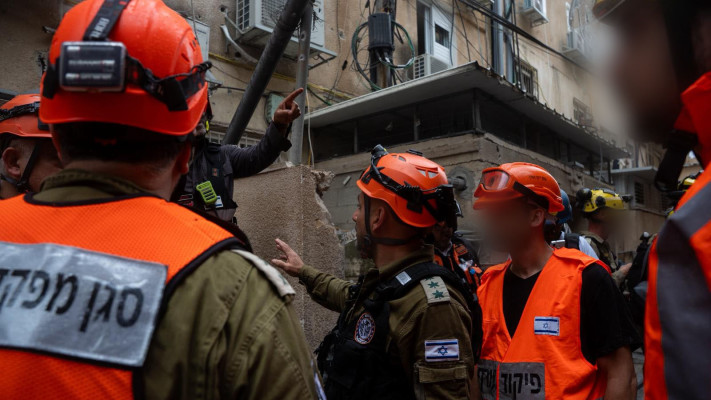 פעילות כוחות פיקוד העורף בזירות הנפילה במרכז הארץ