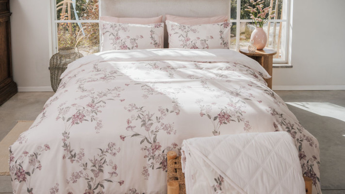 ורדינון מצעי כותנה סאטן דגם TANI (צילום: תמי בר שי)