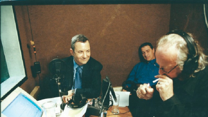 אהוד ברק באולפני 103FM