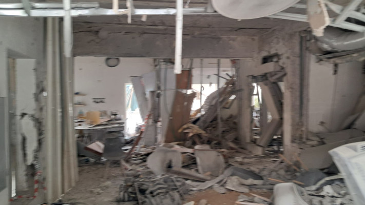 מטח מאיראן: בית ברמת גן שנפגע מטיל מצרר