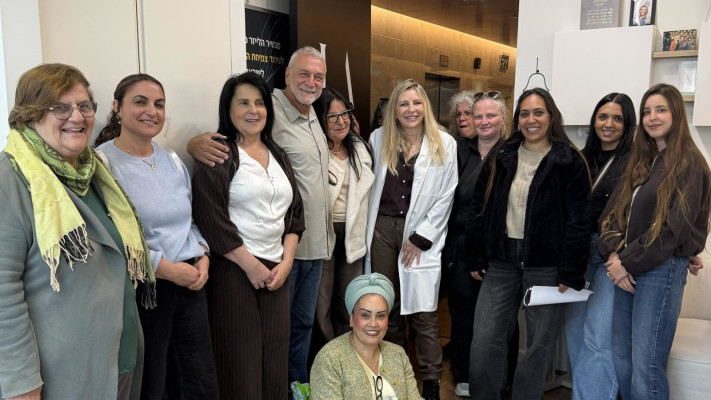 יום הפוגה בקליניקת ד״ר להבית אקרמן לנשים מתנדבות מקו העימות וממועצת 'מבואות החרמון'   (צילום: מיטל גרינברג)