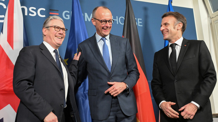 עמנואל מקרון, פרידריך מרץ וקיר סטארמר