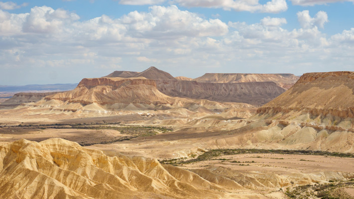 טיילת בן גוריון לכיוון מזרח