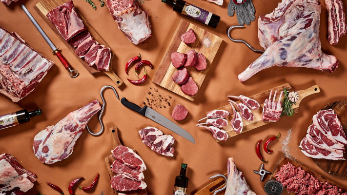 נתחי בשר פרימיום. אין תחליף לטריות