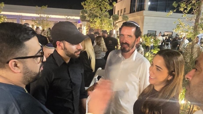 מרדכי דוד במסיבה של איתמר בן גביר, מהטוויטר של בר שם אור