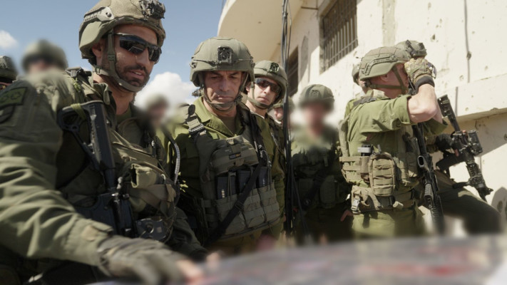 הרמטכ''ל, רא''ל אייל זמיר, בדרום לבנון