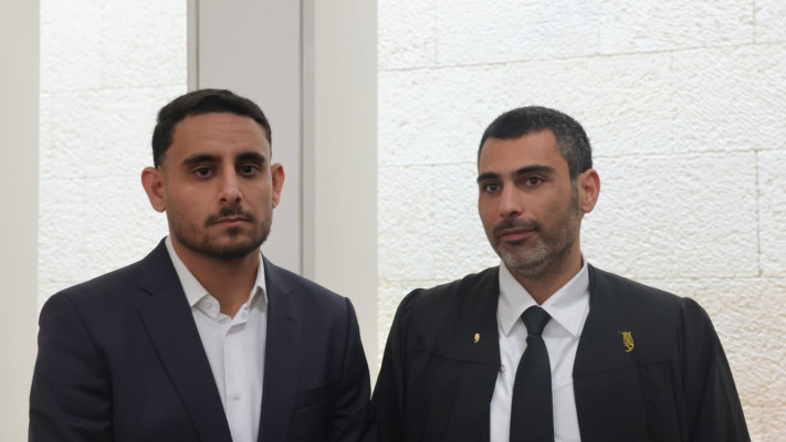 אורי אלמקייס ועורך דינו דין כוכבי בדיון בג''ץ אודות רומן גופמן
