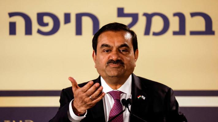 המיליארדר ההודי גוטם אדאני, הבעלים של נמל חיפה