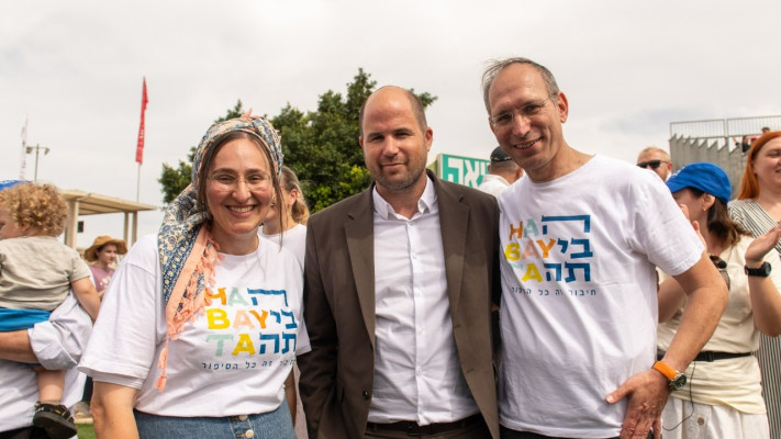נתנאל רוטנברג, איתי גרייניק, אביגיל חנסנסון (צילום: מאיר אליפור)