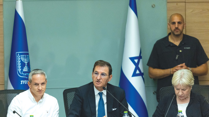 בועז ביסמוט ועדת חוץ וביטחון מאי 2026 