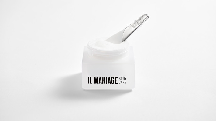 IL MAKIAGE -   קרם צוואר  (צילום: אורי גרון)