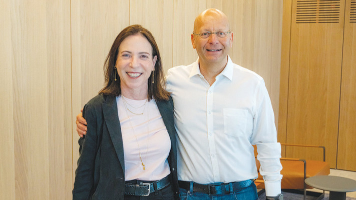 יפית גריאני, מנכ''לית כאל וקובי הבר מנכ''ל ביטוח ישיר