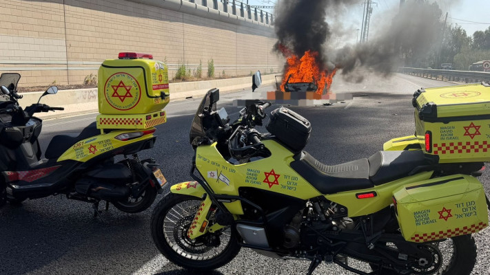 רכב התפוצץ באיילון