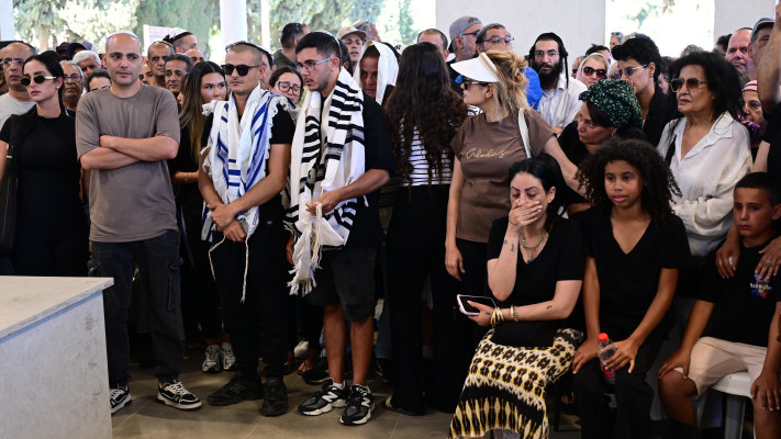 הלוויה של ישי לוי