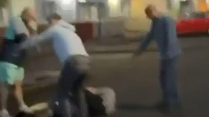 תקיפה אלימה באמצע הרחוב בצפון אירלנד