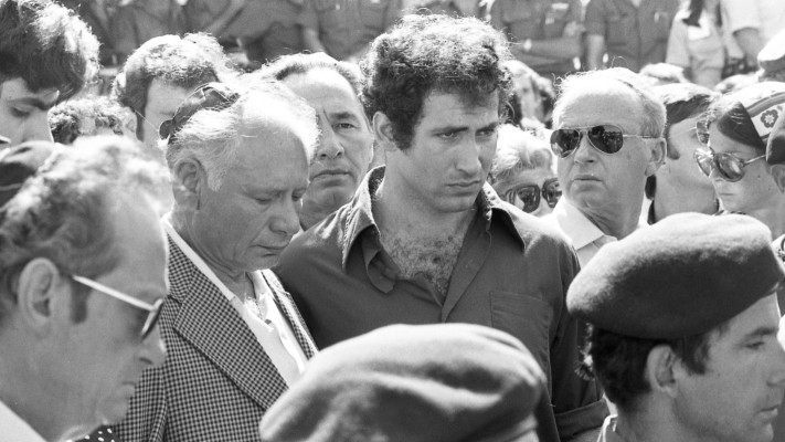 לווייתו של יוני נתניהו 