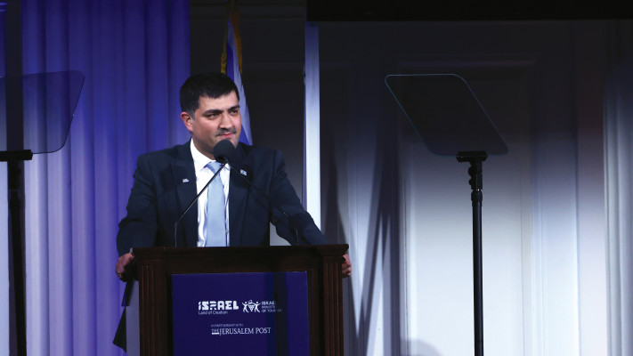 מיכאל יצחקוב
