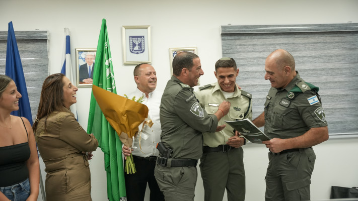 טקס ההשבעה של פקד אמסלם. היסטוריה במג''ב