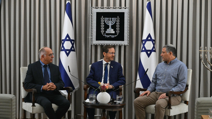 דוד זיני, יצחק הרצוג, נעם סולברג