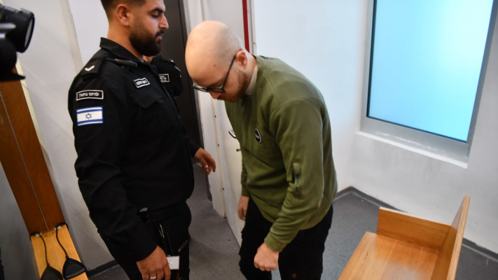עמית אלמוג בבית המשפט