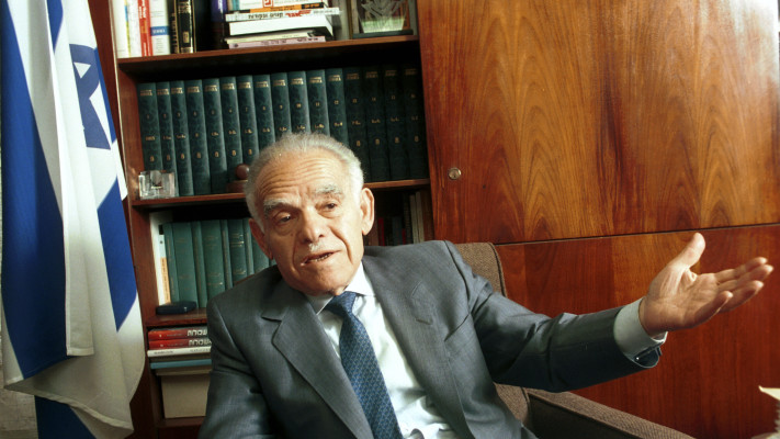יצחק שמיר, 1992