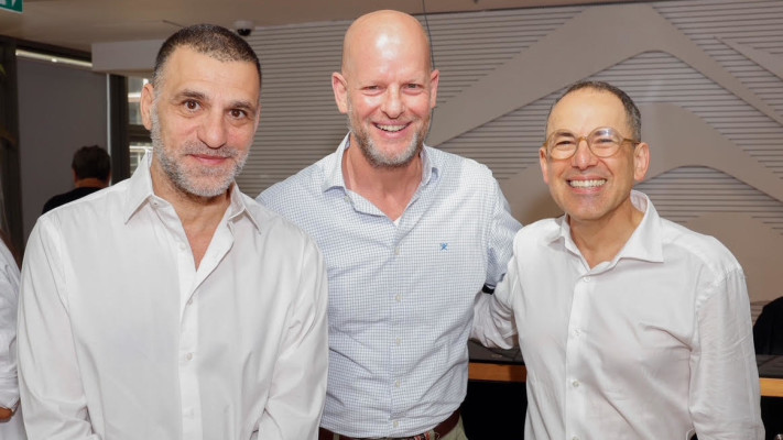 מומו מהדב, גדי קוניא חיים גבריאלי (צילום: גיא יחיאלי)