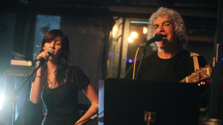 שנת 2010 נתן כהן  ומור אלקובי הופעה מועדון בנקוק