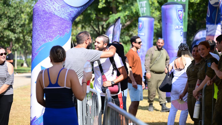 מתגייסים לחיל השריון, לשכת גיוס