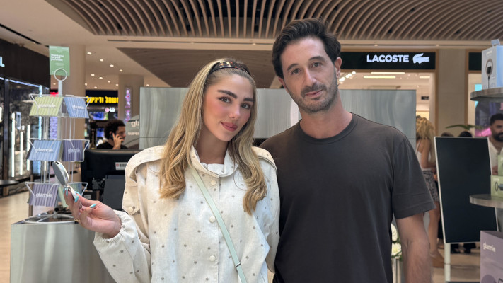 אסף בלולו ומאיה קיי (צילום: אלמוג אלמקייס)