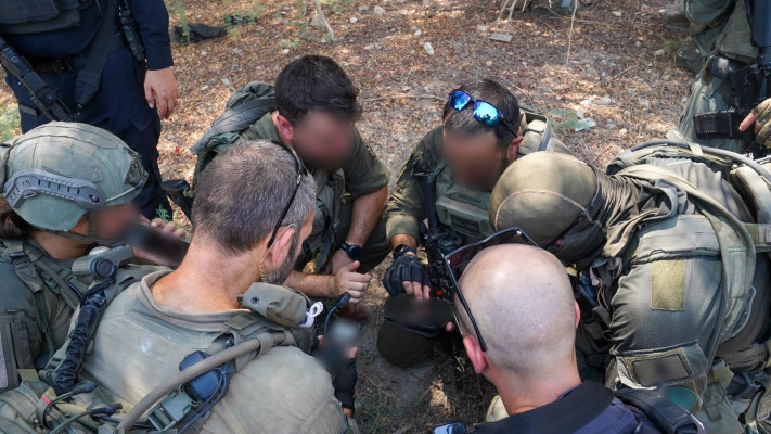 צה''ל פועל במרחב בית מגוריו של המחבל מפיגוע הדקירה במרחב עוג'ה