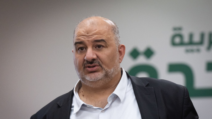 מנסור עבאס