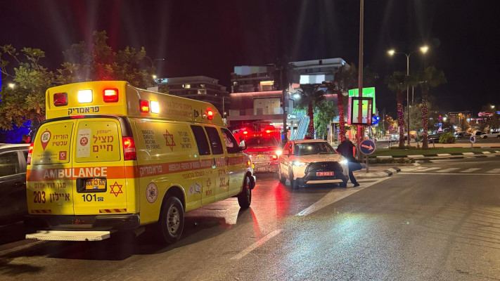 צוותי מד''א בזירת השריפה בראשון לציון