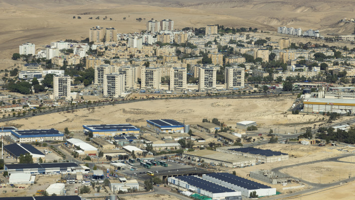 קו הרקיע של ערד