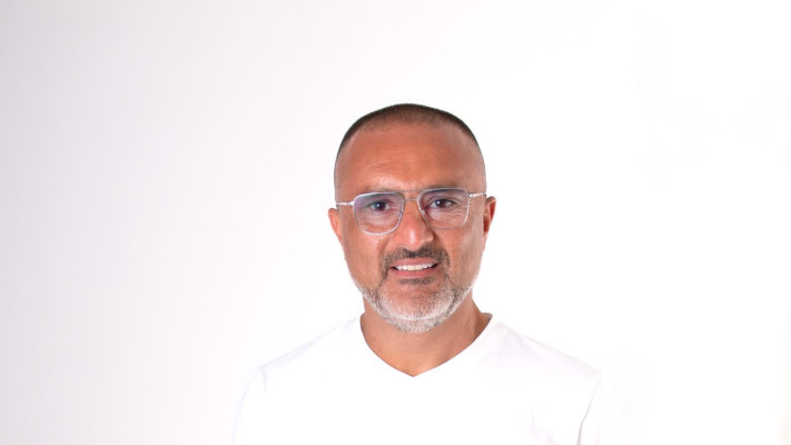 עופר ברק- מנכ''ל ובעלים קבוצת הסטוק