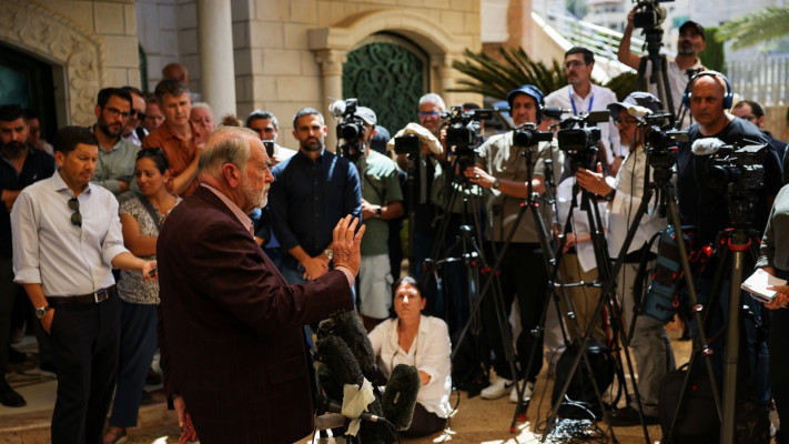 מייק האקבי בביקור באיו''ש, ספטמבר 2026