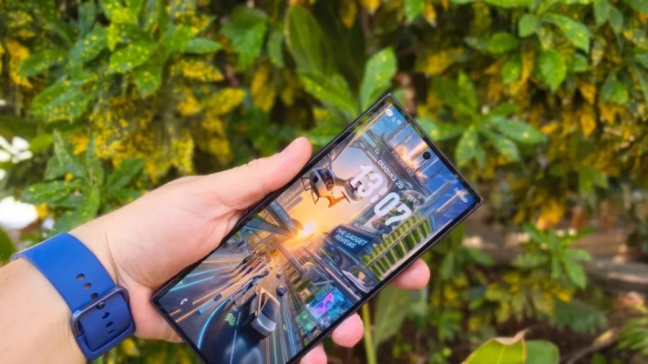סמסונג &ndash; Galaxy Z Fold 8 Ultra