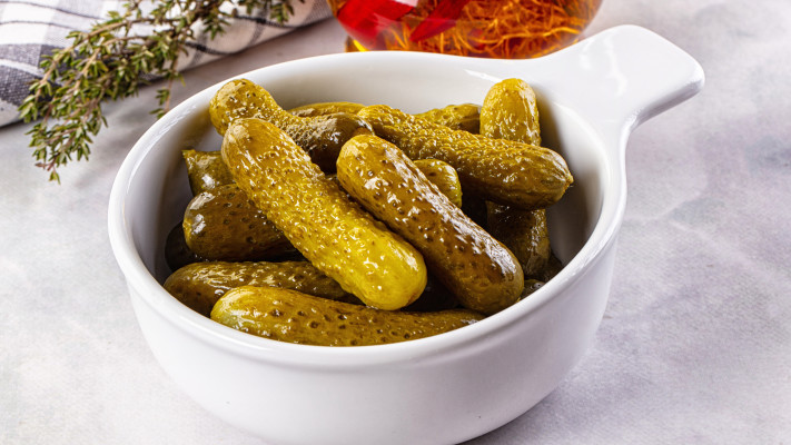 מלפפונים חמוצים