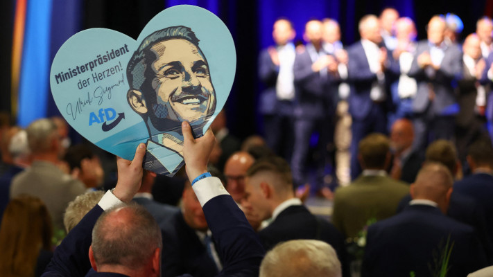 תמיכה באוריך זיגמונד מנהיג הAfD בסקסוניה-אנהלט